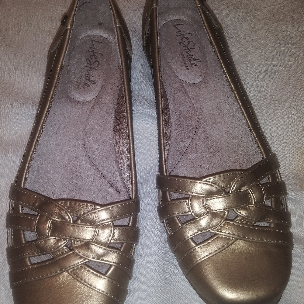 Life Stride Womans Shoes
